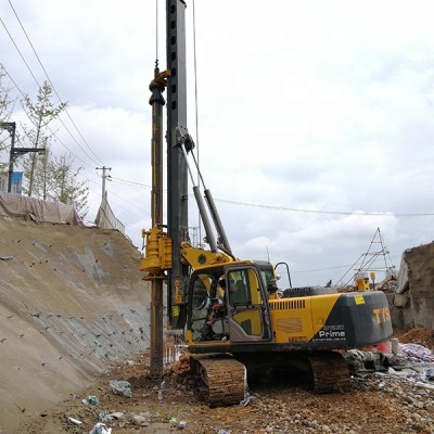 BOOM! Super used pile driver of 28m depth rotary drill machine