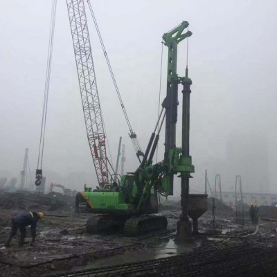 KR60A mini hydraulic rotary drilling rig piling machine